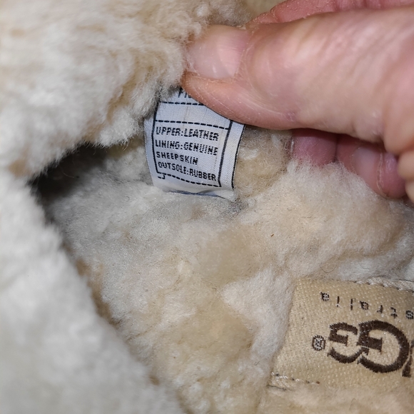 UGG AUSTRALIA REAL SHEEP LINED CLOG - Picture 5 of 8